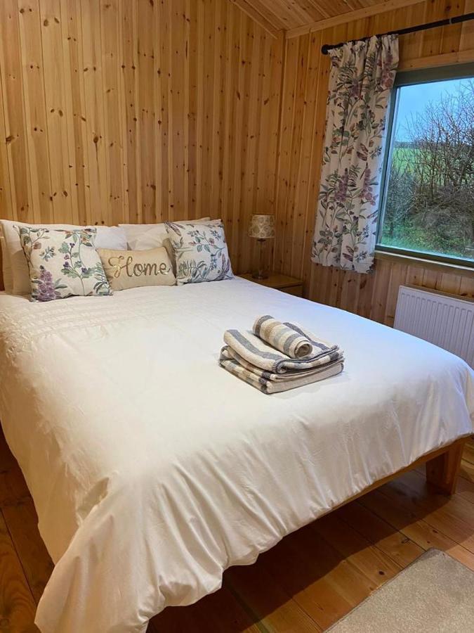 Rural Wood Cabin - Less Than 3 Miles From St Ives Пензанс Екстериор снимка